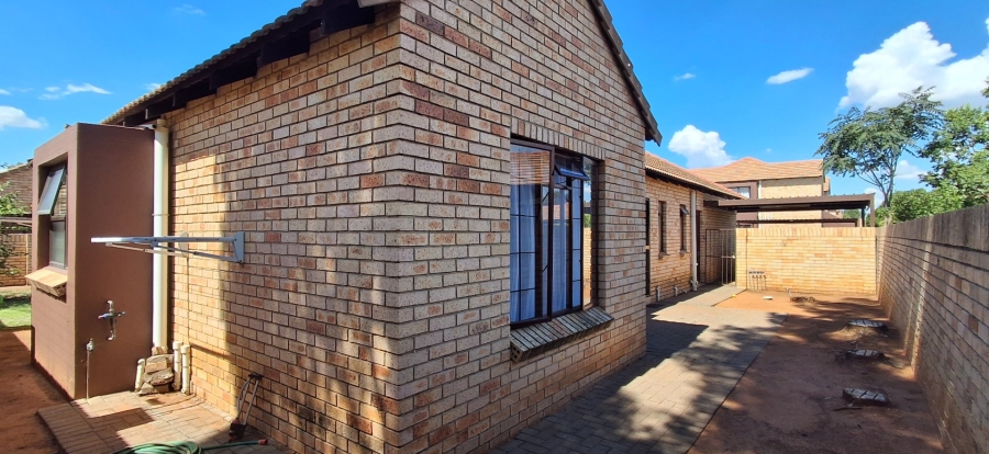 3 Bedroom Property for Sale in Wilgehof Free State
